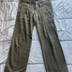 Low Rise Linen Cargo Pants